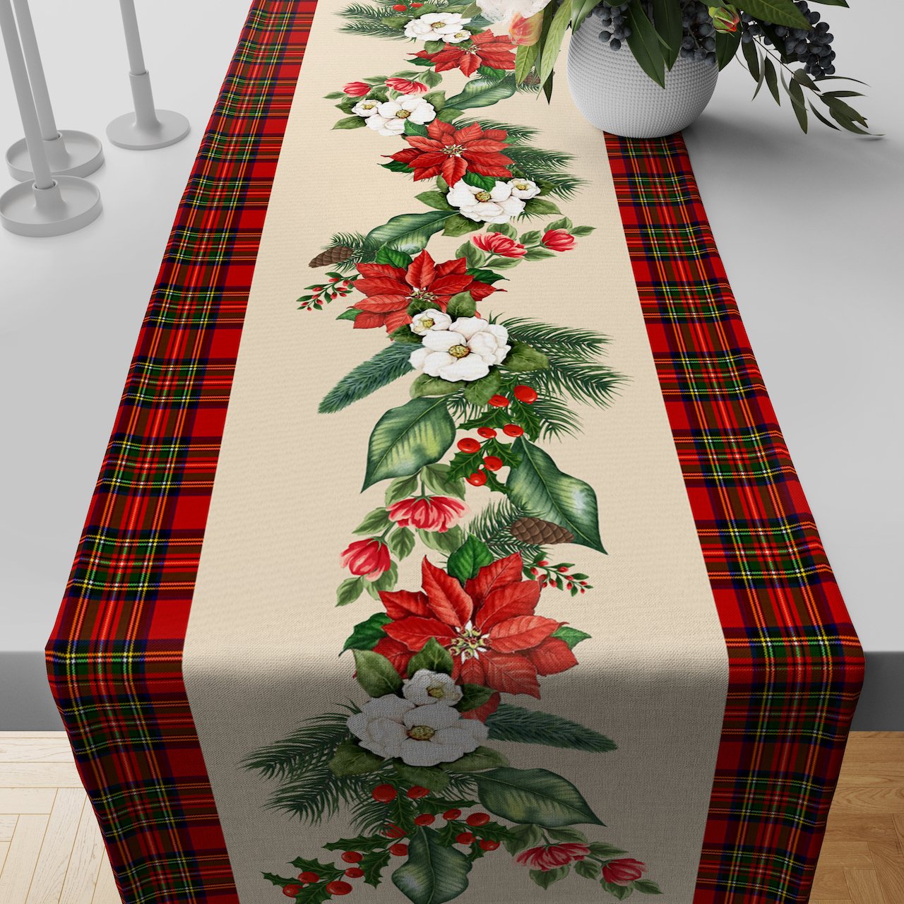 Yılbaşı Royal Kırmızı Ekose Poinsettia Runner