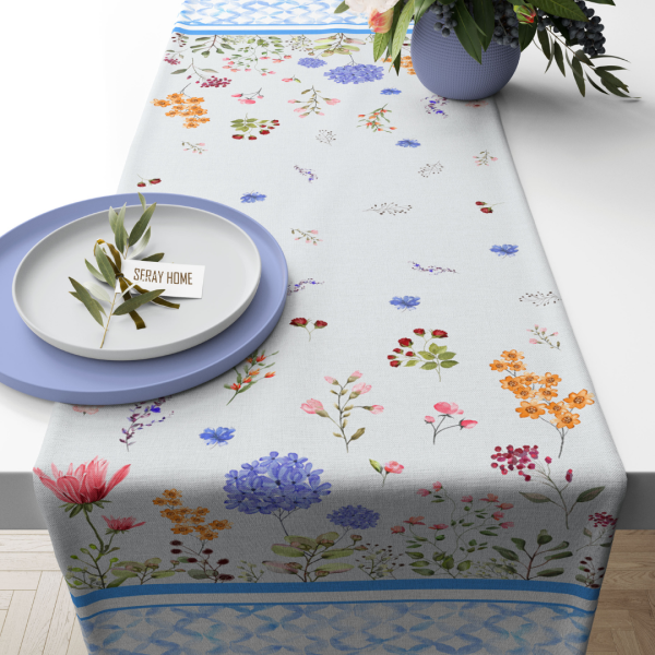 Mavi Bordürlü Yaz Çiçekleri Gri Zeminli Runner 45x150 cm